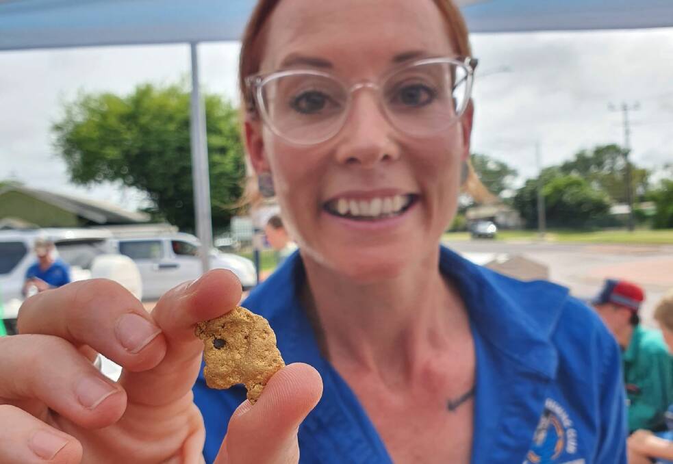A 16g gold nugget was donated to the fundraising event for the family in need. 