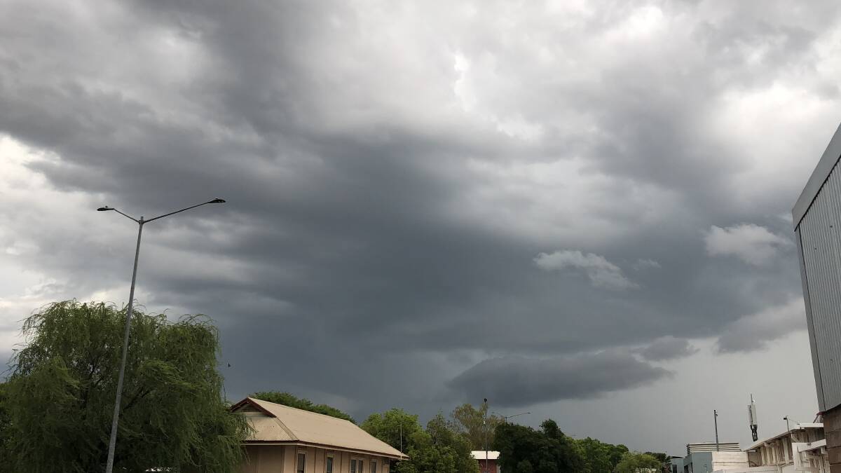 WAITING GAME: Dark thunder clouds roll around Katherine. Picture: Gemma O'Brien.