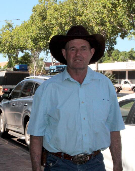 Instructive: Champion South Australian horse trainer Bill Willoughby spent time in Katherine to pass on rodeo riding and other tips recently. Picture: Sally Cripps.