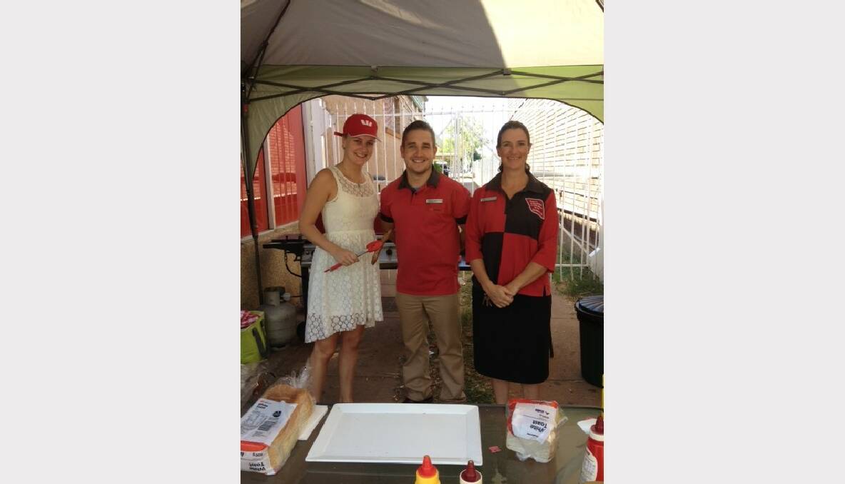Katherine Westpac Branch organised a sausage sizzle to raise money for Carers Australia.