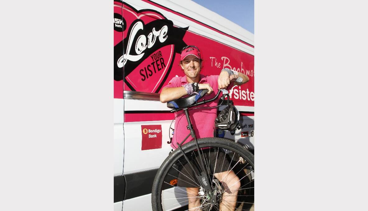 Actor Samuel Johnson is riding his unicycle around Australia for breast cancer awareness.