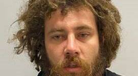 Police on the hunt for Alice Springs quarantine facility escapee