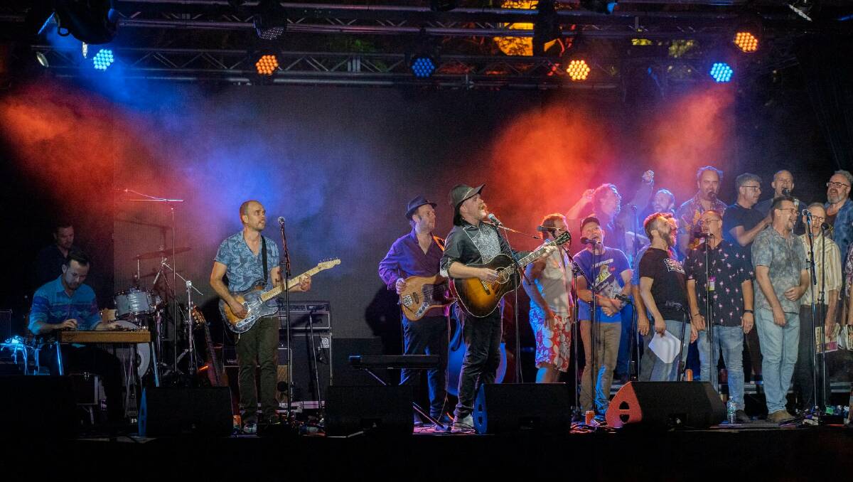 David Garnham and the Reasons to Live with the Choir of Men at the Darwin Festival. Picture: Paz Tassone. 