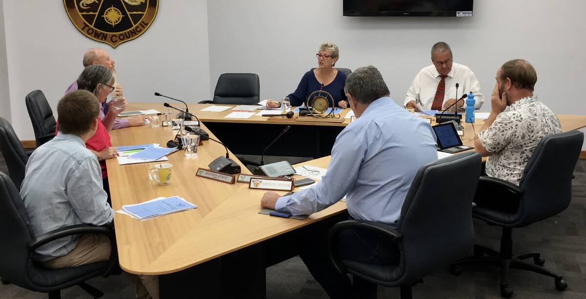 It was a split decision on whether to bin the CBD's design drawings at Katherine Town Council's monthly meeting last night. 