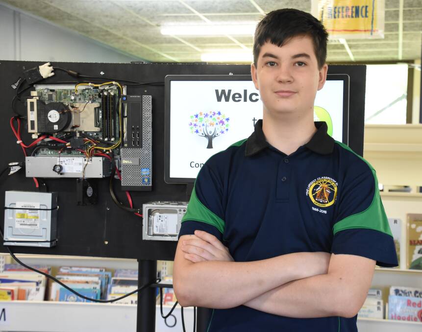 At just 15-years-old Hamish Bartlett is already building his own computers. 
