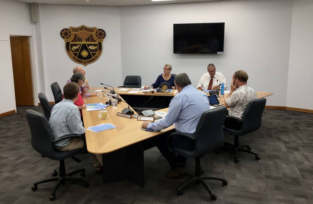 Katherine Town Council voted to push back the start date of an already delayed project last night at their monthly meeting. 
