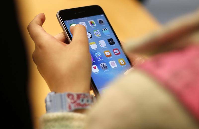 DISTRACTION: The federal education minister, Dan Tehan has called for a blanket ban on mobile phones in schools across Australia. 