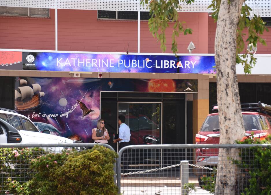 Katherine's Public Library allows users one hour of internet use, but some say it is too little. 