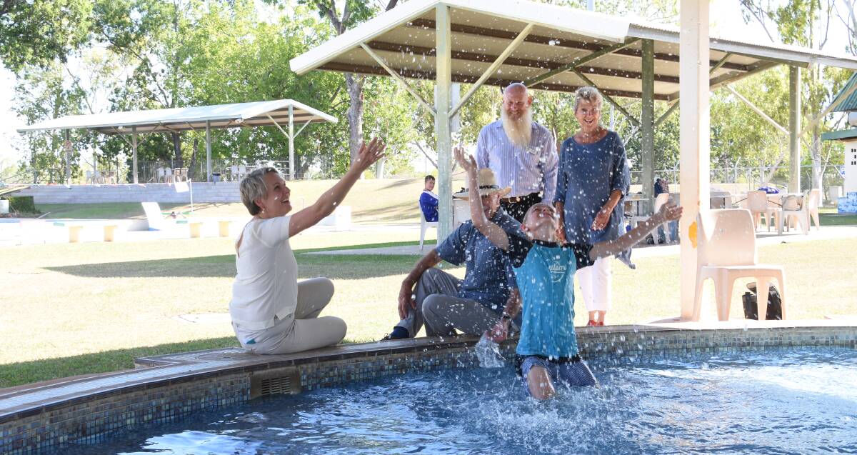The announcement came about two weeks after an election promise to spend $600,000 to install more shade at the pool. Katherine Town Council CEO Rob Jennings said the delay was due to uncertainty about the extra $4.4 million funding. 