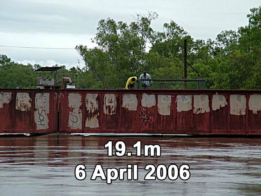 Jim Mathieson captured the high level of water, which flooded some parts of the town in 2006. Picture: Jim Mathieson. 