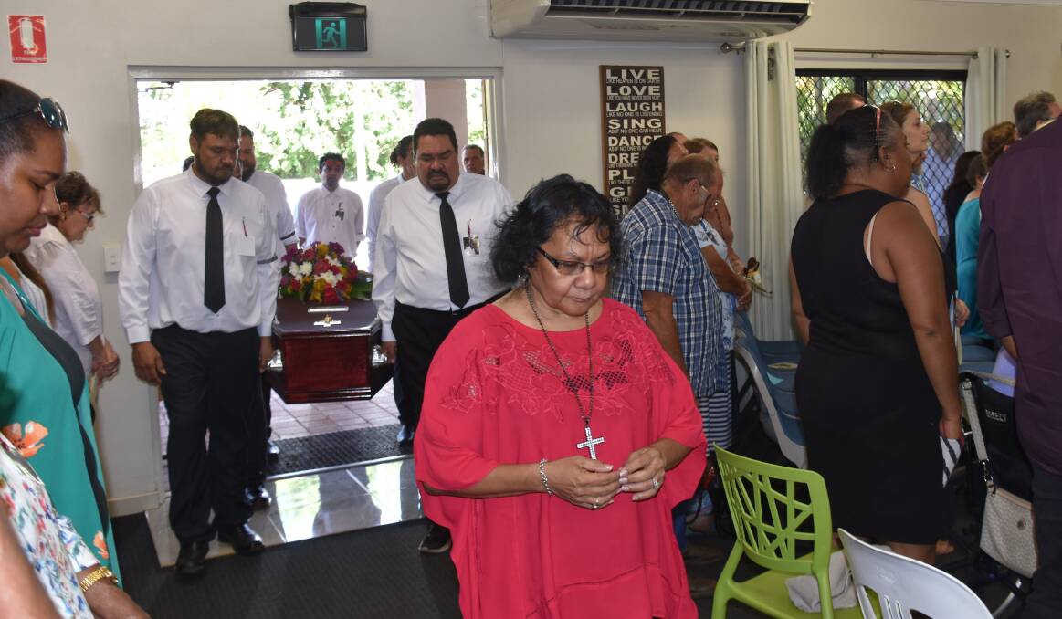  William Rosas, Roderick Liversidge, Matthew Rosas, Kerryn Rosas, Daniel Rosas and Malcolm Rosas commenced the service escorting the casket to the front of Katherine Heritage Church with Robyn Beezley taking the lead. 