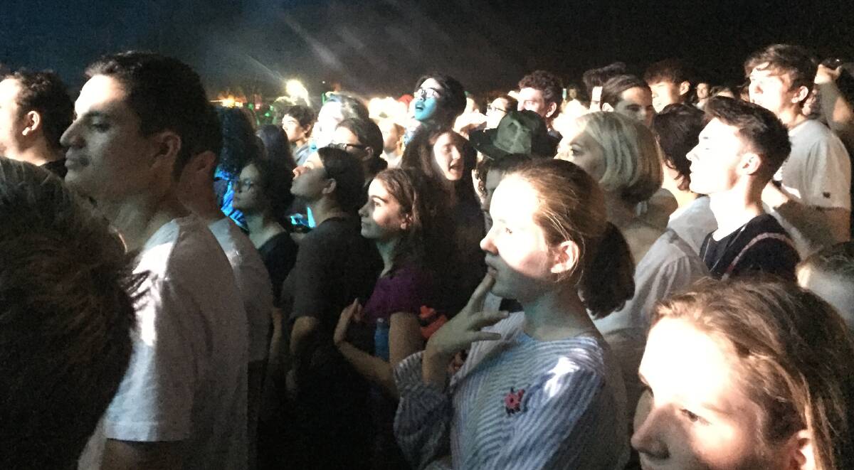 A huge crowd came out on Nitmiluk Oval in Katherine last night for a big night of Veronicas and fireworks.