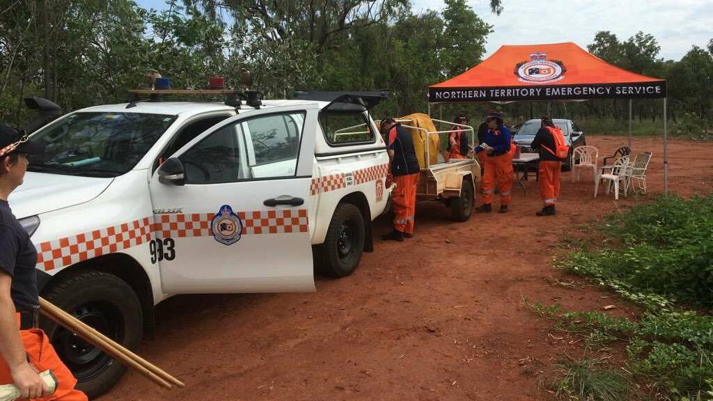 Katherine volunteers are brought in to help in the search for Paddy Moriarty. Picture: NT Police.