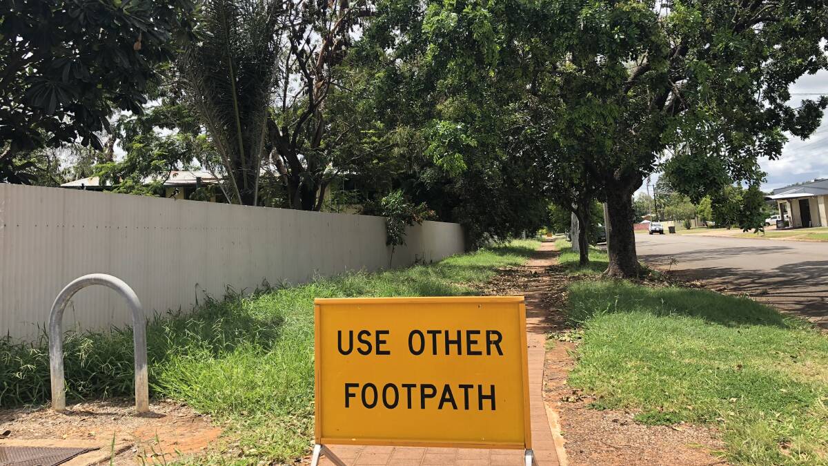 BEWARE: Roosting flying foxes has forced the closure of a section of the footpath in Giles Street. Picture: Gemma O'Brien.
