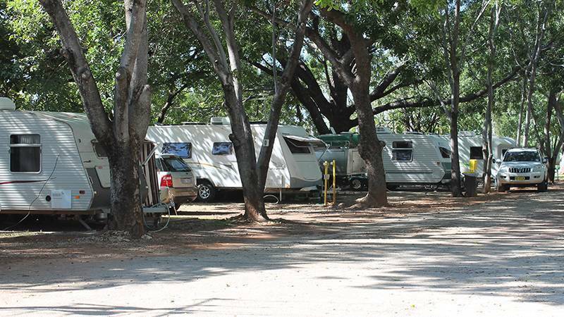 Caravan parks are able to reduce the risk of COVID-19 exposure to guests and staff, the caravan association says.