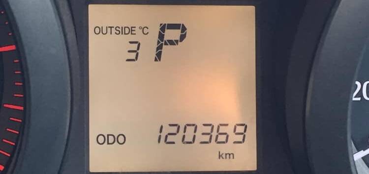 A Katherine parent captured this car "outside temperature" reading while waiting for the school bus on Gorge Road at 7.30am.