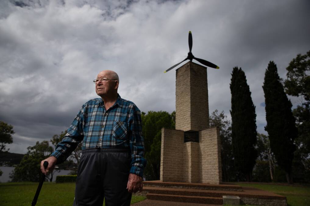 Puzzled: World War II veteran Jack Carter at the Rathmines RAAF war memorial in April 2021. Picture: Marina Neil