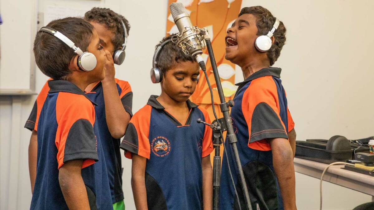 The Barkly Voices Project saw 160 schoolchildren, Traditional Owners and community members from the Barkly Region contribute their voices.