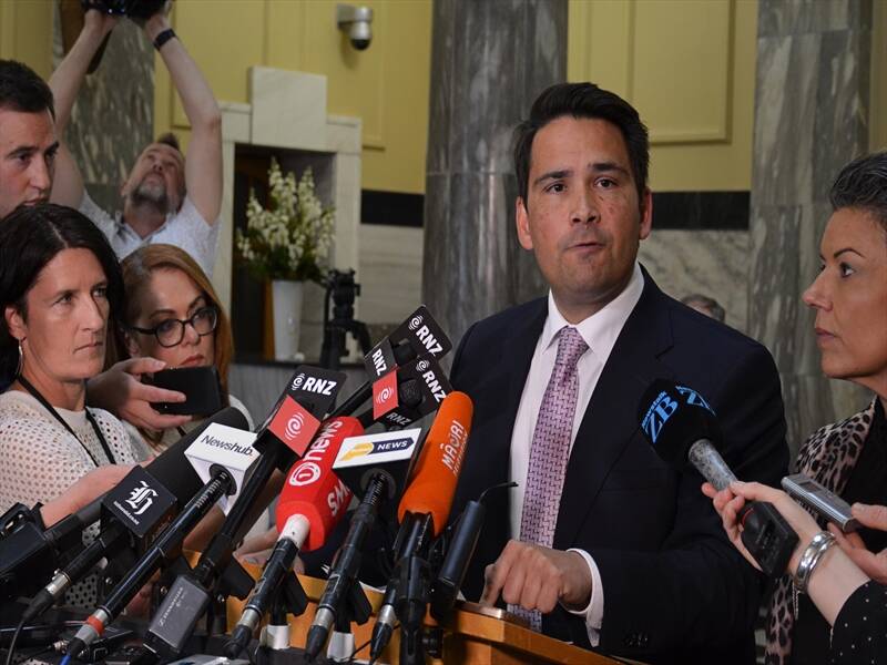 New Zealand National Party leader Simon Bridges has been reprimanded for swearing by his mother.