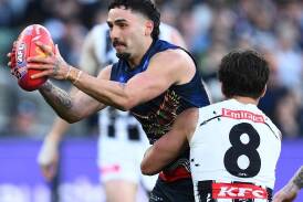 Izak Rankine was involved in a controversial moment late in the Crows' loss to Collingwood. (Joel Carrett/AAP PHOTOS)