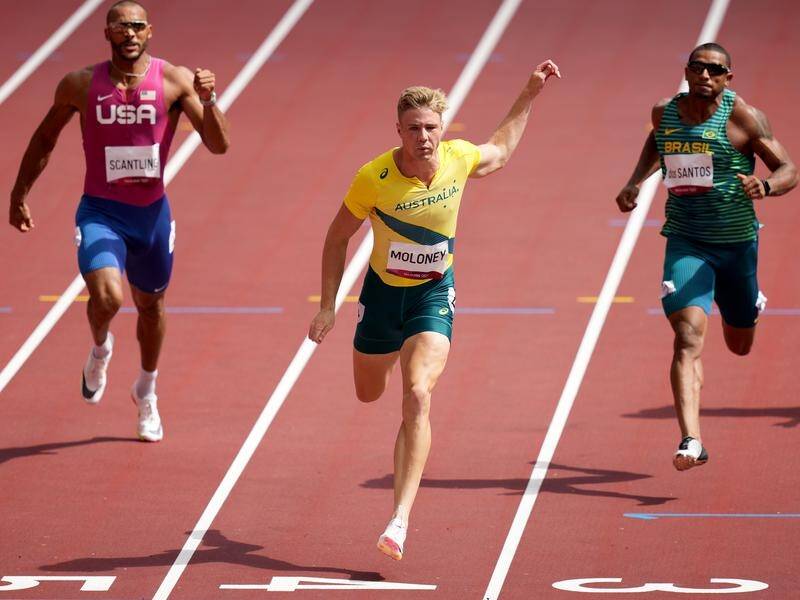 Australian Ash Moloney has made a flying start to the Olympic decathlon to sit in second place.