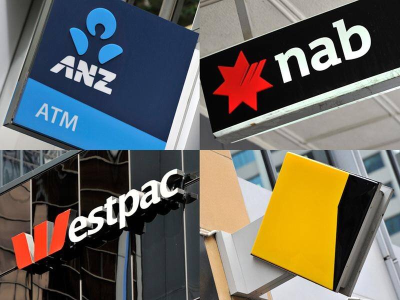 Climate change induced lending losses expected by Australia's big banks. (Joel Carrett/AAP PHOTOS)