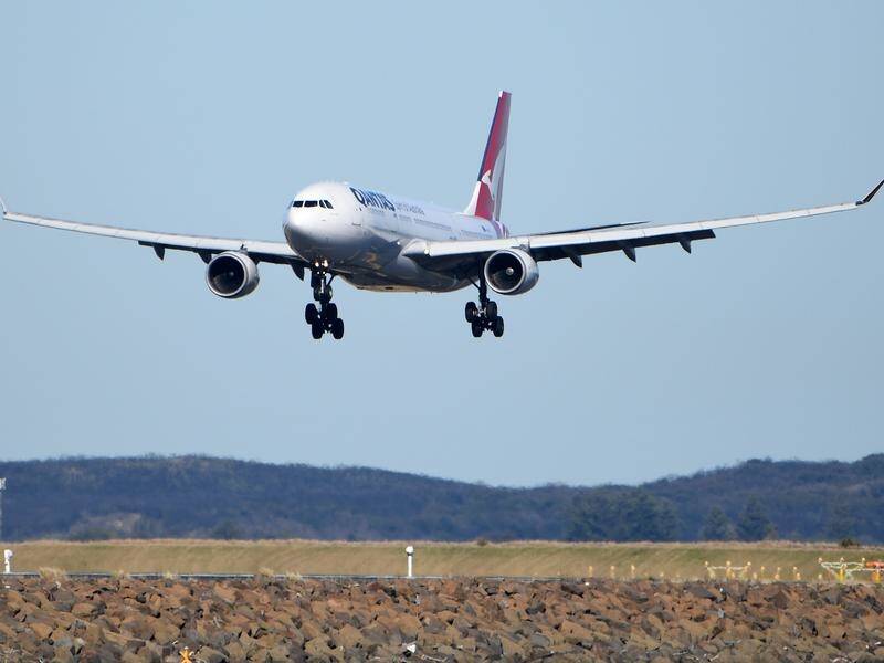 Sydney Airport is changing how planes land on parallel runways because of wake turbulence.