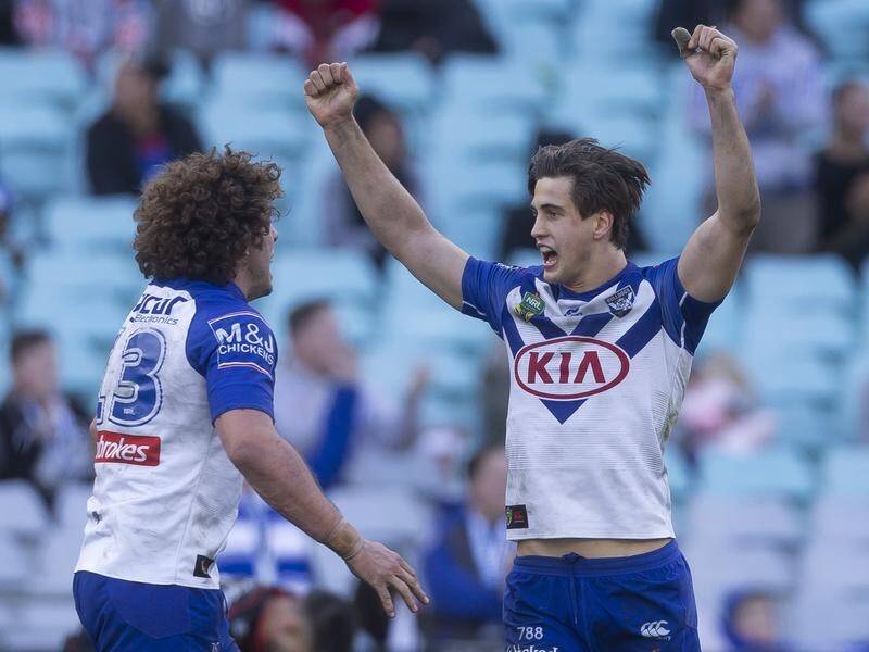Canterbury playmaker Lachlan Lewis (r) is confident he can lead the Bulldogs to the NRL finals.