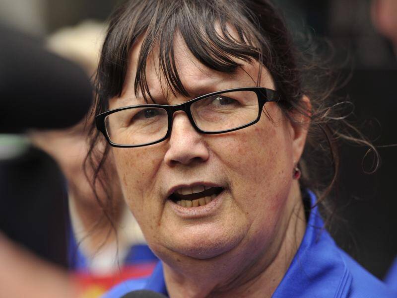 Child abuse survivor advocate Leonie Sheedy has criticised a review of Australia's redress scheme.