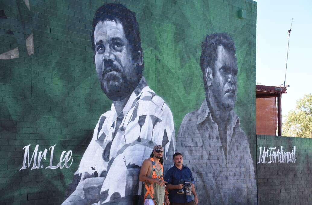The full mural now finished on Railway Parade.
